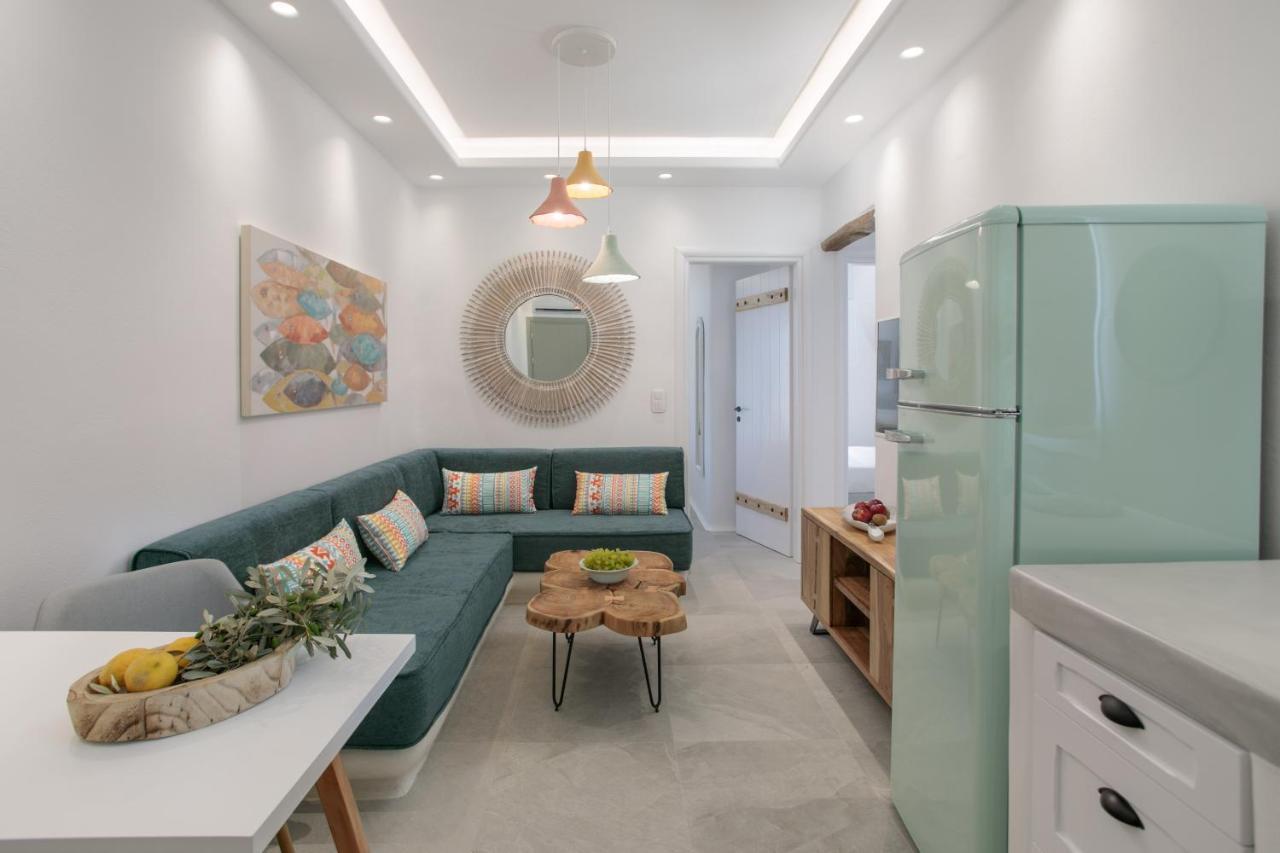 Hora Suites Naxos City ภายนอก รูปภาพ