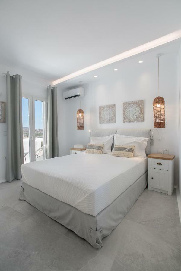 Hora Suites Naxos City ภายนอก รูปภาพ